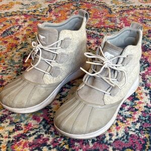 Sorel Light Gray Lace-Up Ankle Boots